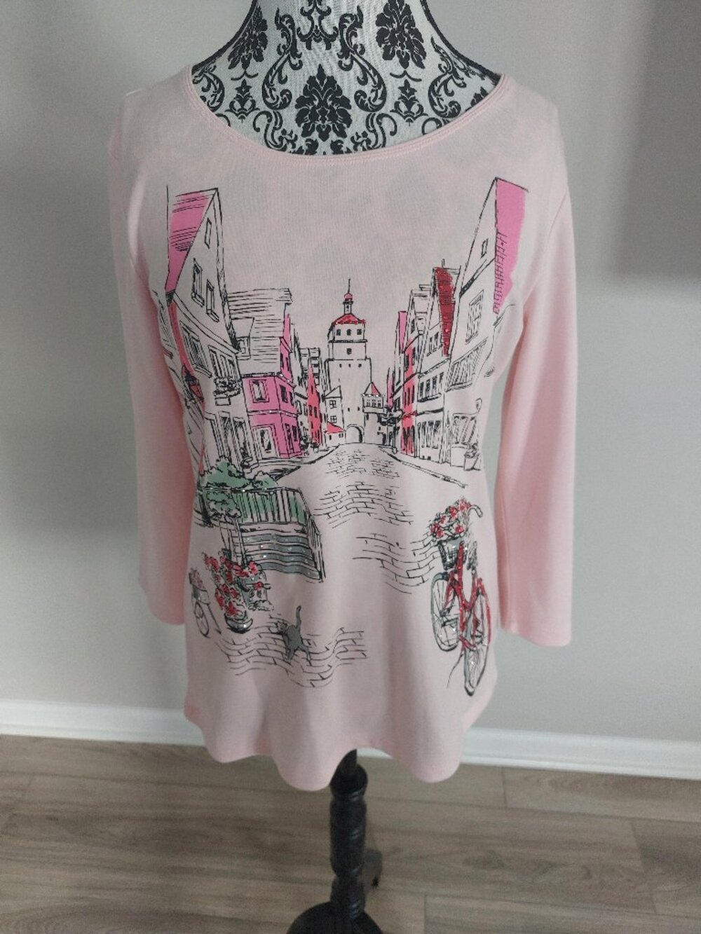 Karen Scott top